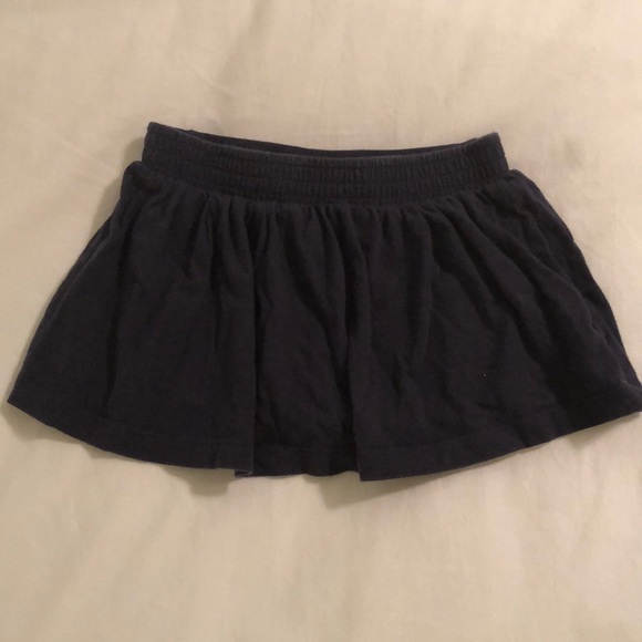 2/$10 🧡 OshKosh Navy Skort 2T - Picture 3 of 5